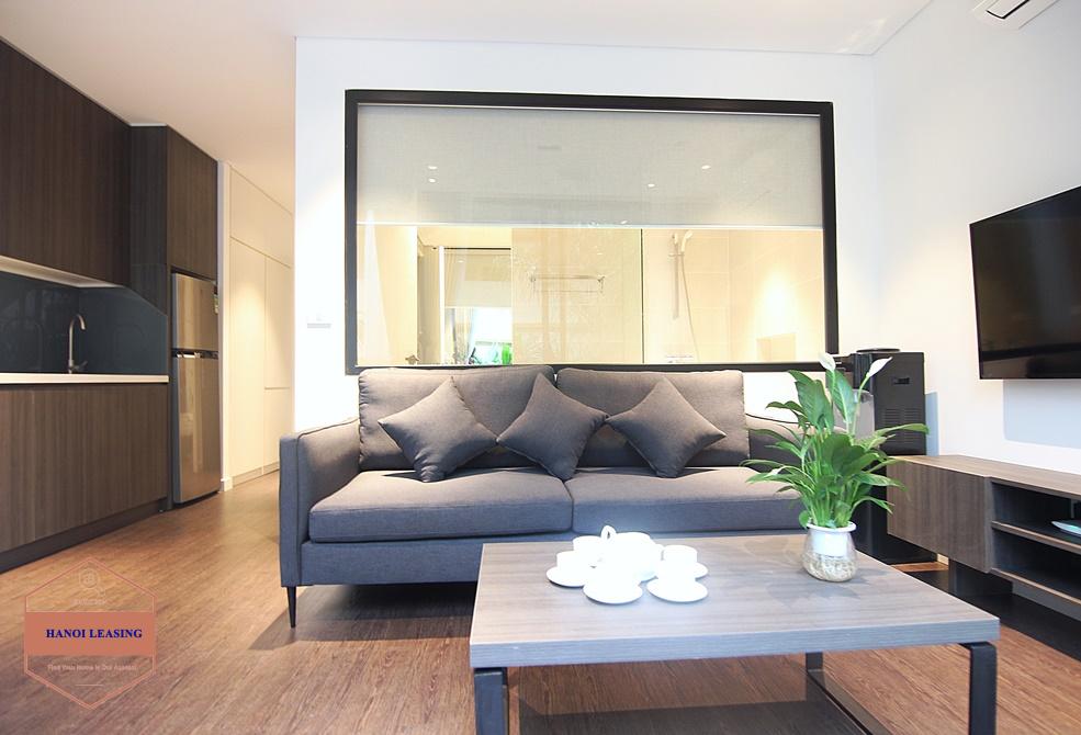 A nice and new apartment with balcony for view on Tay Ho street, Tay Ho district