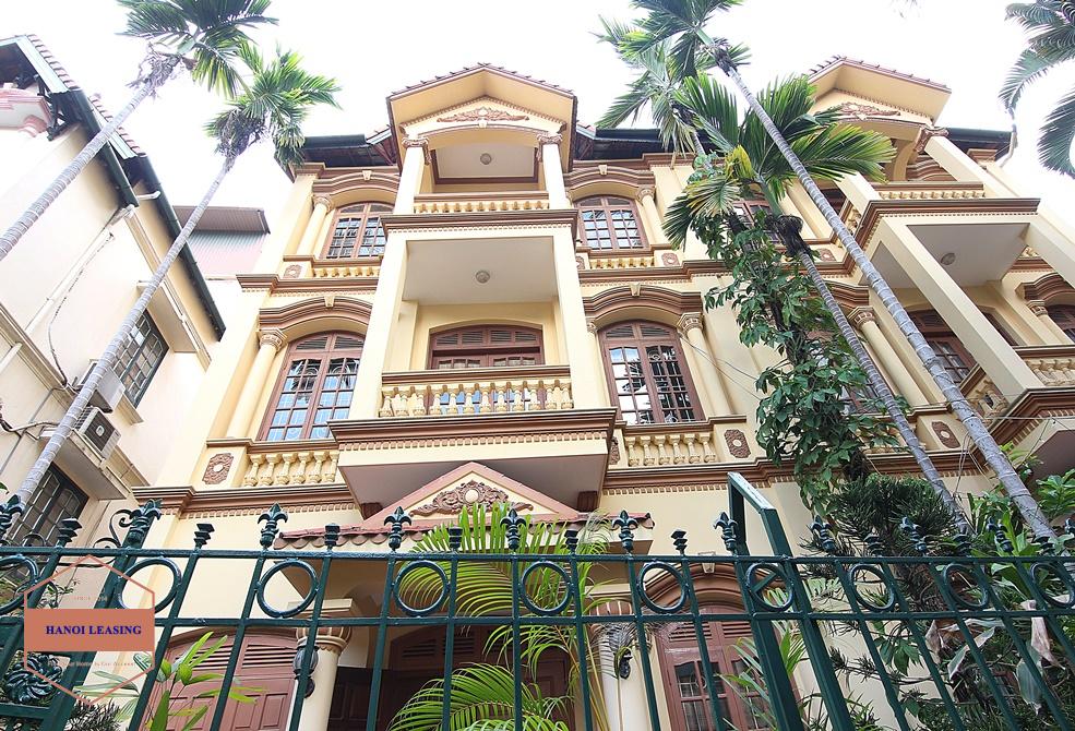 Nice house with small yard for rent in To Ngoc Van st, Tay Ho, Ha Noi