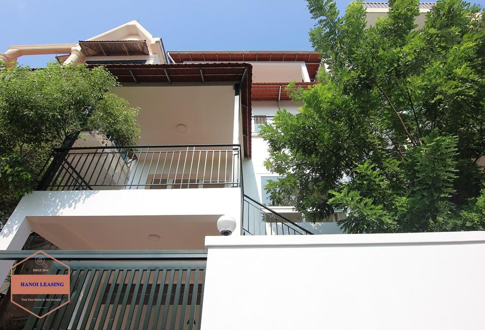 Nicely renovated house for rent on To Ngoc Van, Tay Ho, Hanoi