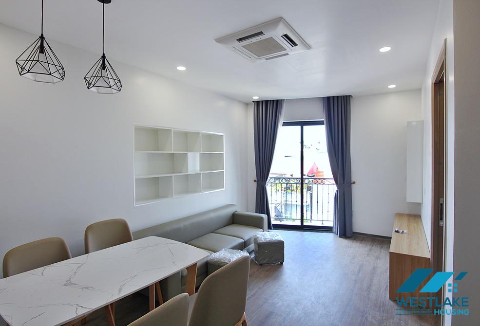 A good 1 bedroom apartment for rent in Trinh cong son, Tay ho