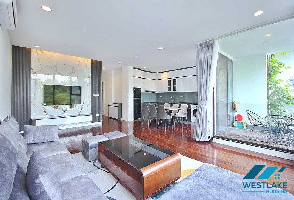 Cho Thuê Căn Hộ 2 Phòng Ngủ Mới Sửa Lại, Ban Công View Hồ Đẹp Tại Tây Hồ, Hà Nội