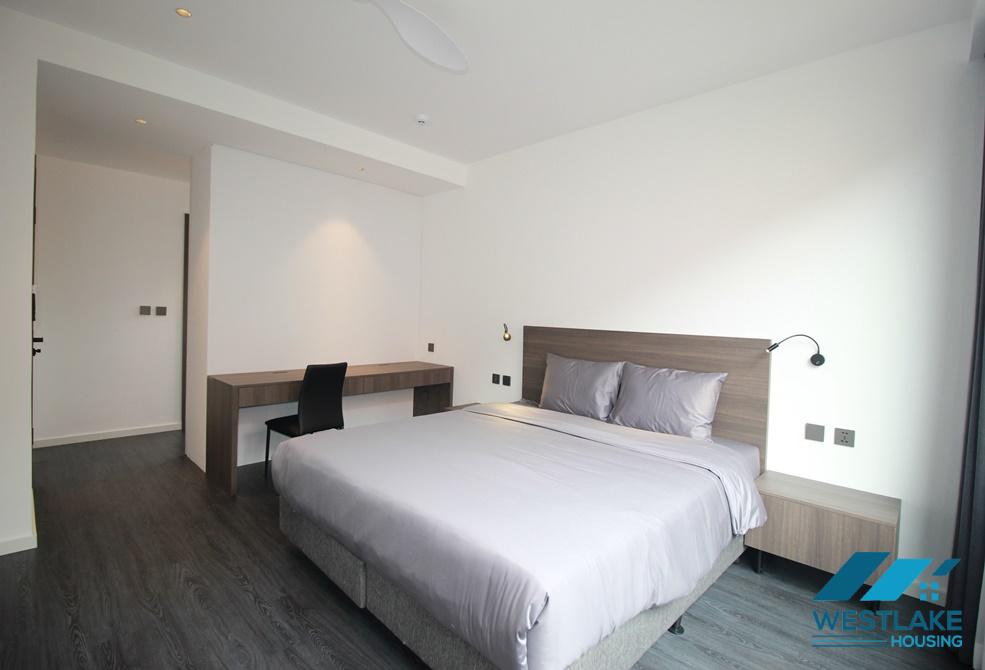 Lake view and modern 03-bedroom apartment for rent in Quang Khanh street