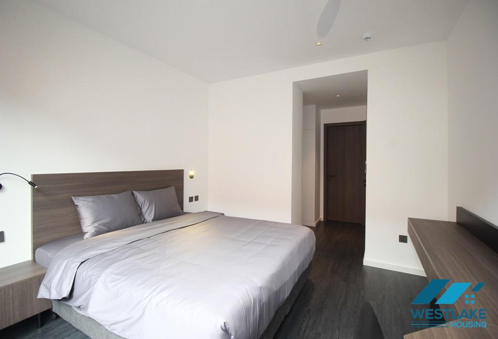 Lake view and modern 03-bedroom apartment for rent in Quang Khanh street