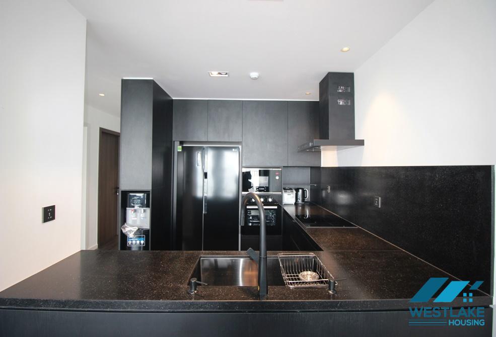 Lake view and modern 03-bedroom apartment for rent in Quang Khanh street