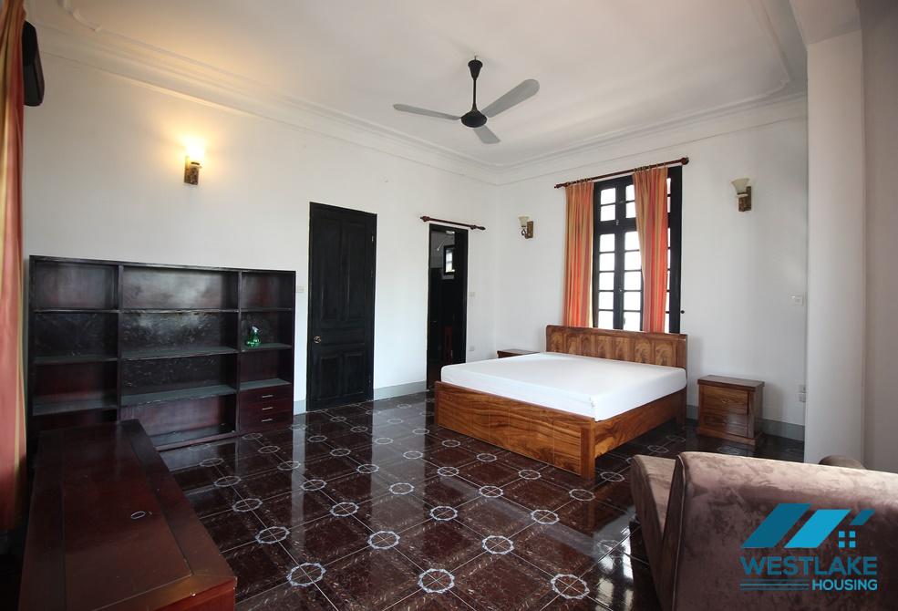 A beautiful house next to West Lake, Tay Ho, Ha Noi for rent