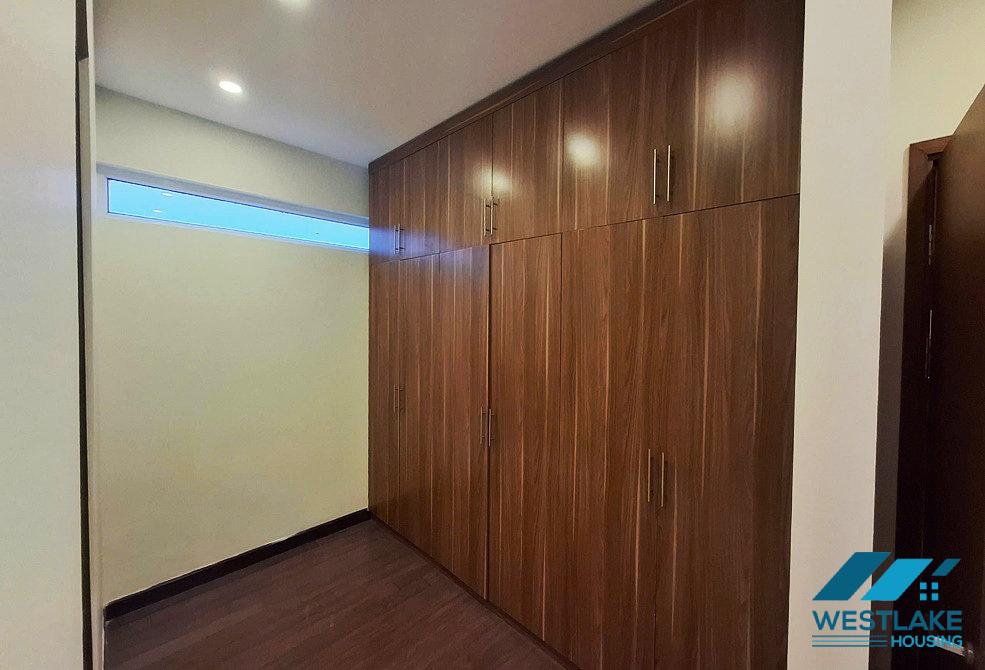 Biệt Thự Có Bể Bơi Tuyệt Đẹp Cho Thuê Ciputra