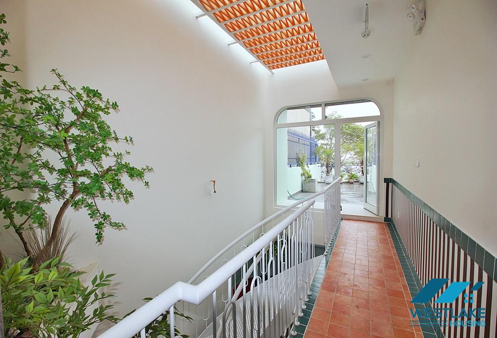 Căn Hộ Duplex 2 Phòng Ngủ Thiết  Độc Đáo Hoàn Toàn Mới Cho Thuê Tại Tây Hồ, Hà Nội