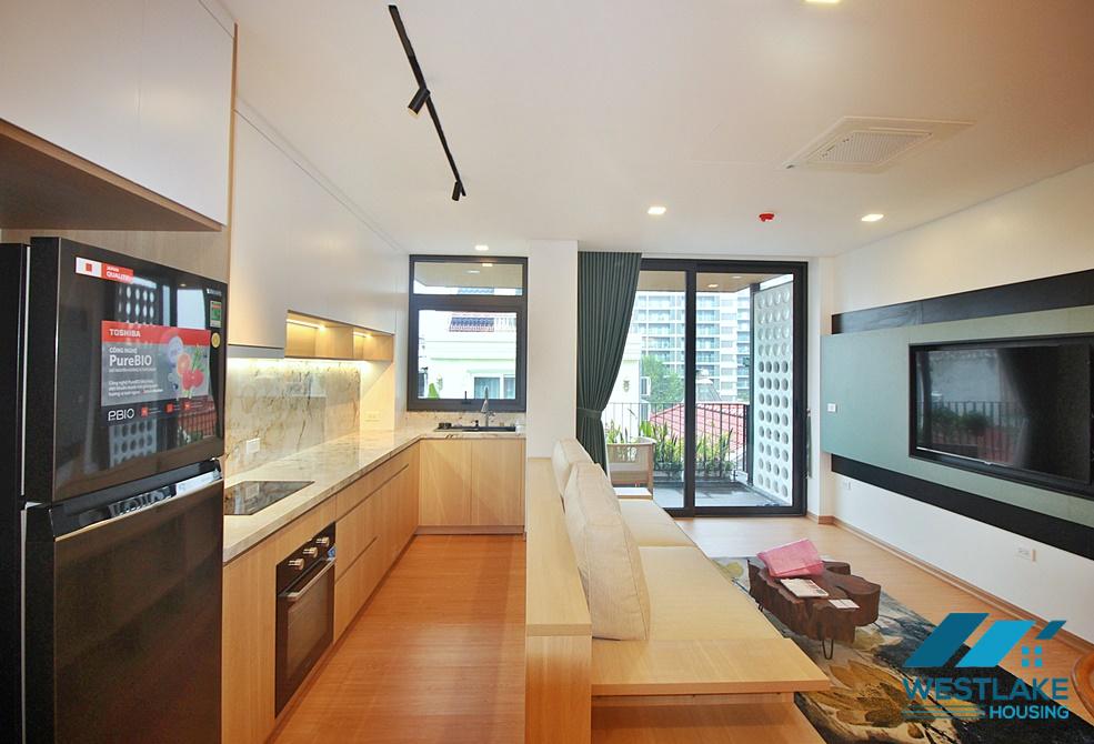 Cho Thuê Căn Hộ 2 Phòng Ngủ Mới Hoàn Toàn Tại Phố Xuân Diệu, Tây Hồ, Hà Nội