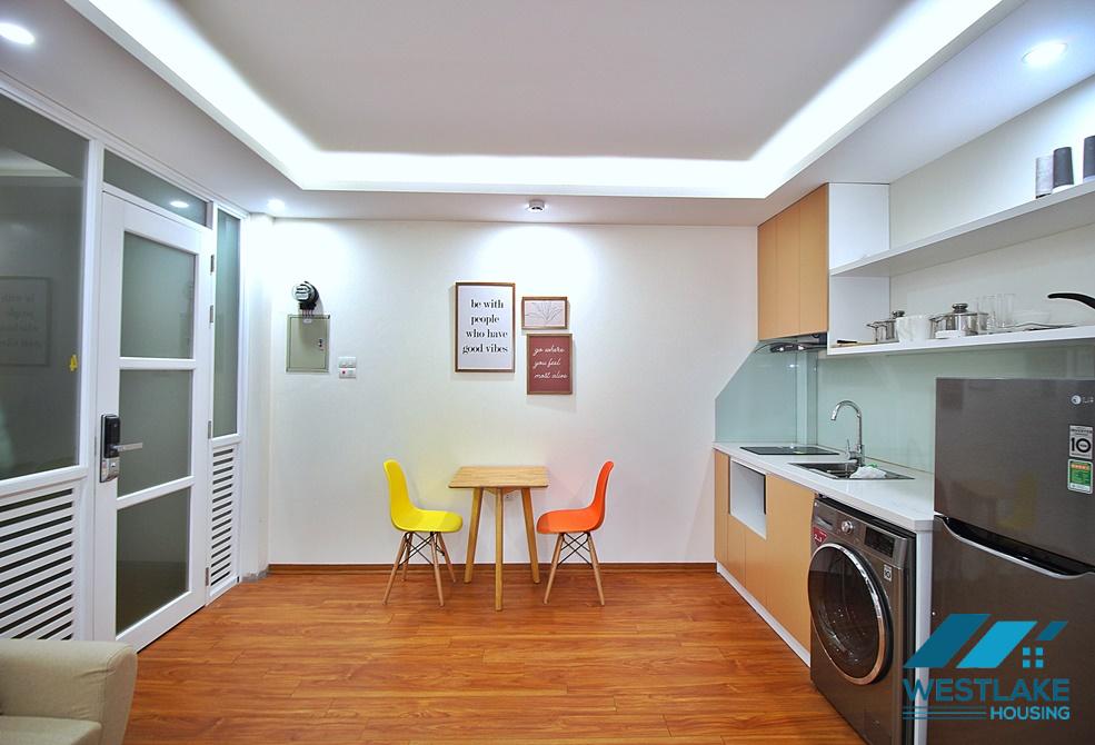 Căn Hộ 1 Phòng Ngủ Đầy Đủ Tiện Nghi Cho Thuê Tại  Xóm Chùa Dặng Thai Mai Tây Hồ, Hà Nội