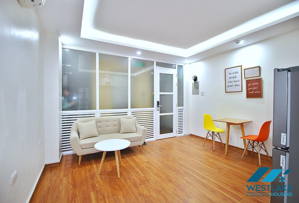 Căn Hộ 1 Phòng Ngủ Đầy Đủ Tiện Nghi Cho Thuê Tại  Xóm Chùa Dặng Thai Mai Tây Hồ, Hà Nội