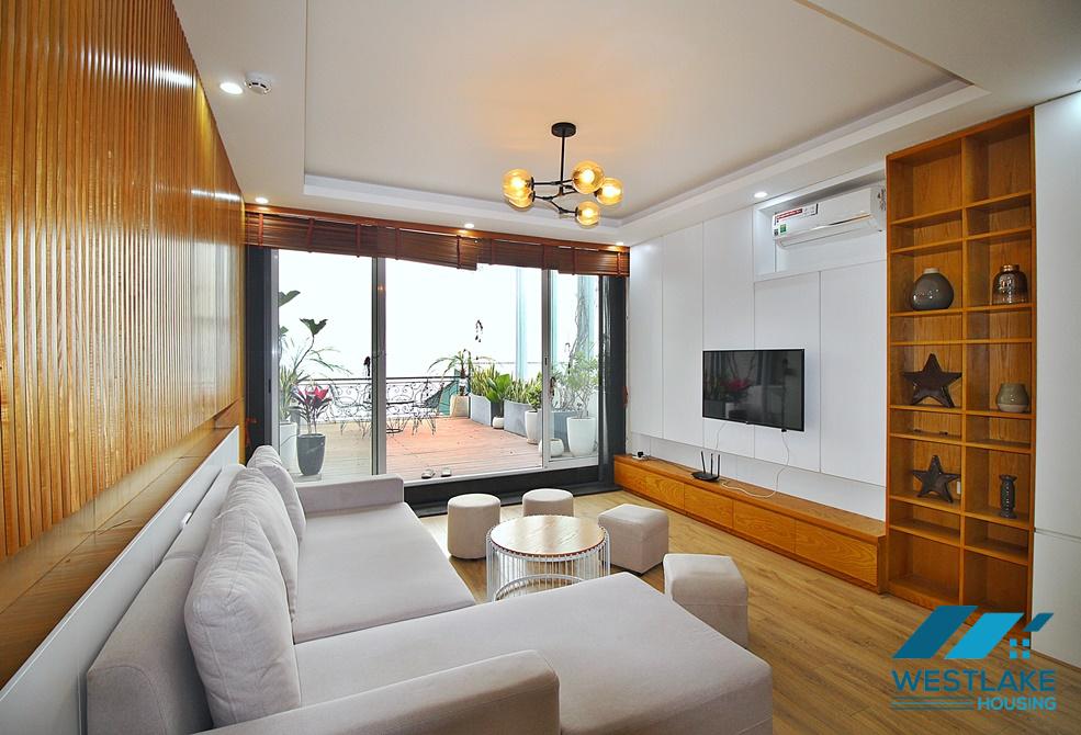 Căn Hộ Duplex Một Phòng Ngủ Rộng Thoáng, View Hồ Cho Thuê Tại Đặng Thai Mai, Tây Hồ, Hà Nội