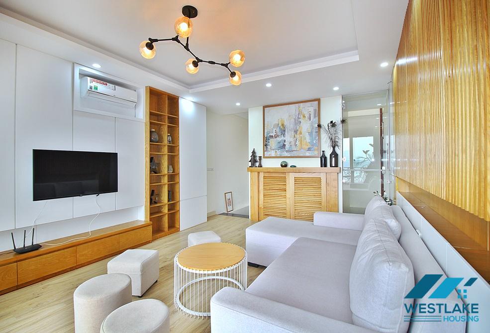 Căn Hộ Duplex Một Phòng Ngủ Rộng Thoáng, View Hồ Cho Thuê Tại Đặng Thai Mai, Tây Hồ, Hà Nội