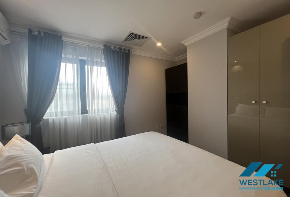 Lake view 2 beds apartment for rent in Truc Bach , Ba Dinh