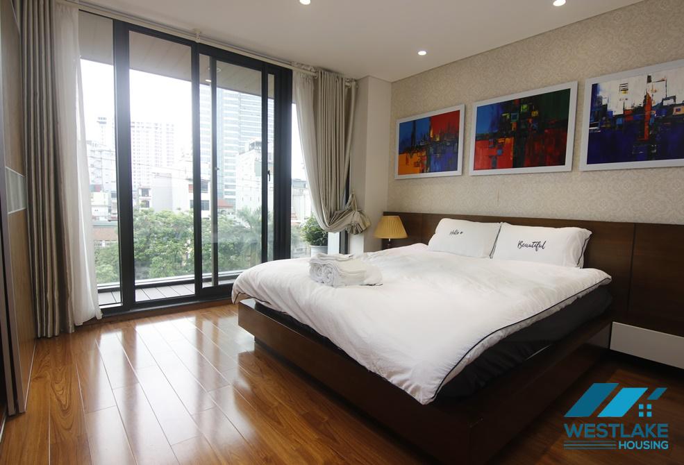 Beautiful and luxury apartment for rent in truc Bach area