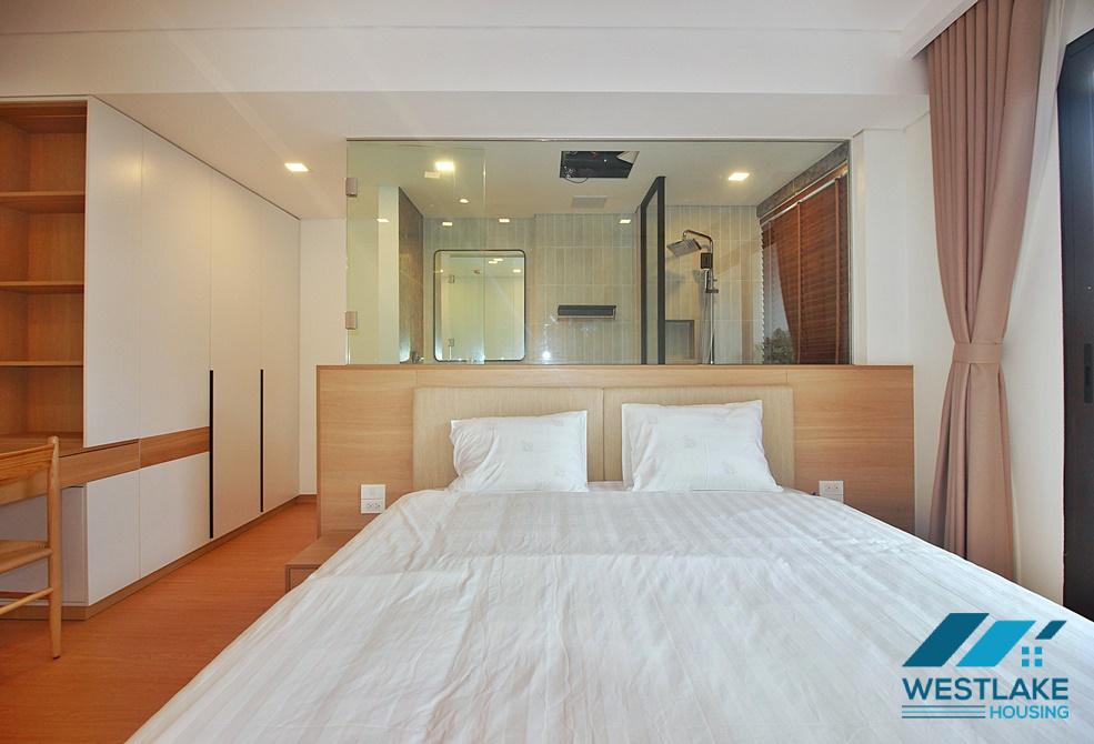 Cho Thuê Căn Hộ 2 Phòng Ngủ Mới Đẹp Hiện Đại, Sáng Thoáng Tại Phố Xuân Diệu, Tây Hồ, Hà Nội