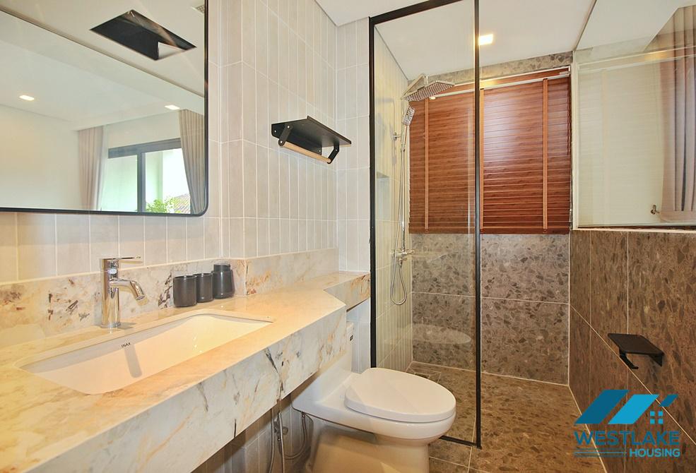Cho Thuê Căn Hộ 2 Phòng Ngủ Mới Đẹp Hiện Đại, Sáng Thoáng Tại Phố Xuân Diệu, Tây Hồ, Hà Nội