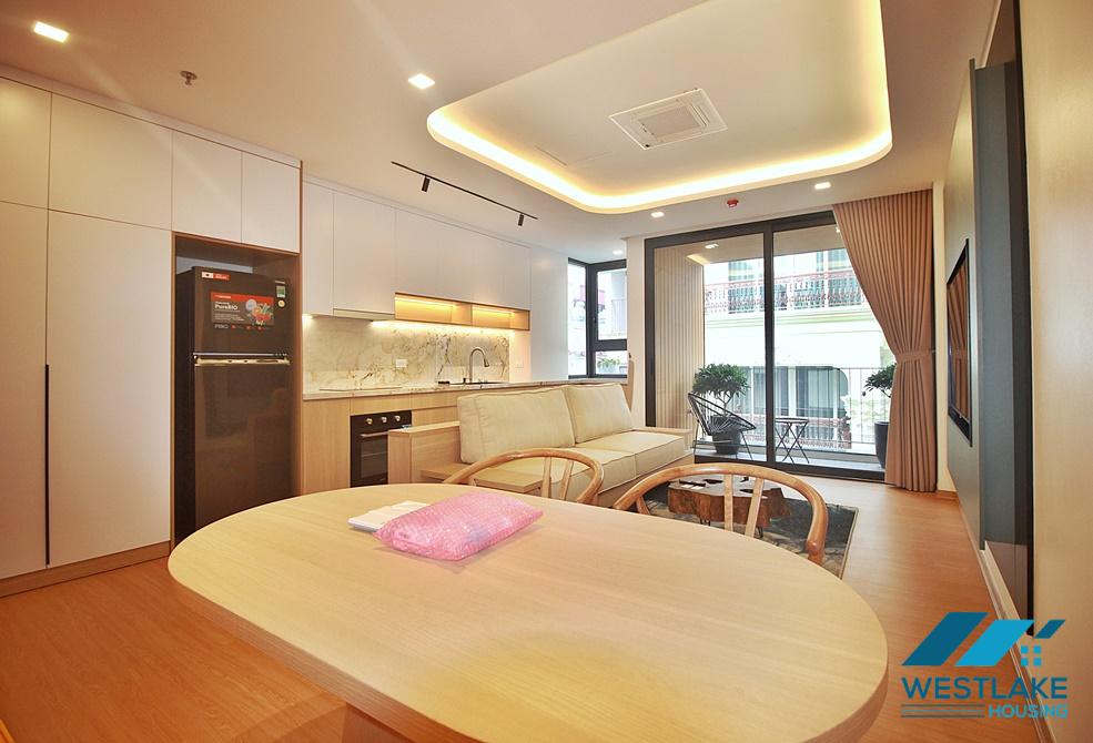 Cho Thuê Căn Hộ 2 Phòng Ngủ Mới Đẹp Hiện Đại, Sáng Thoáng Tại Phố Xuân Diệu, Tây Hồ, Hà Nội
