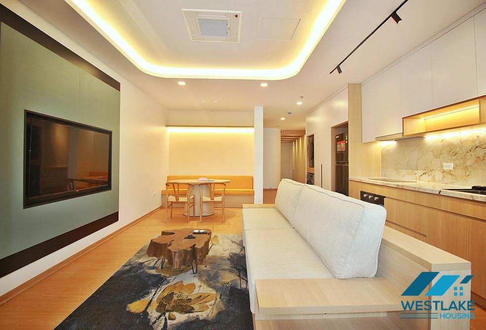Cho Thuê Căn Hộ 2 Phòng Ngủ Mới Đẹp Hiện Đại, Sáng Thoáng Tại Phố Xuân Diệu, Tây Hồ, Hà Nội
