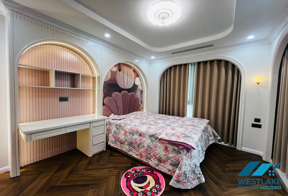 Cho thuê căn hộ Penthouse tại tòa nhà One 18 Ngọc Lâm