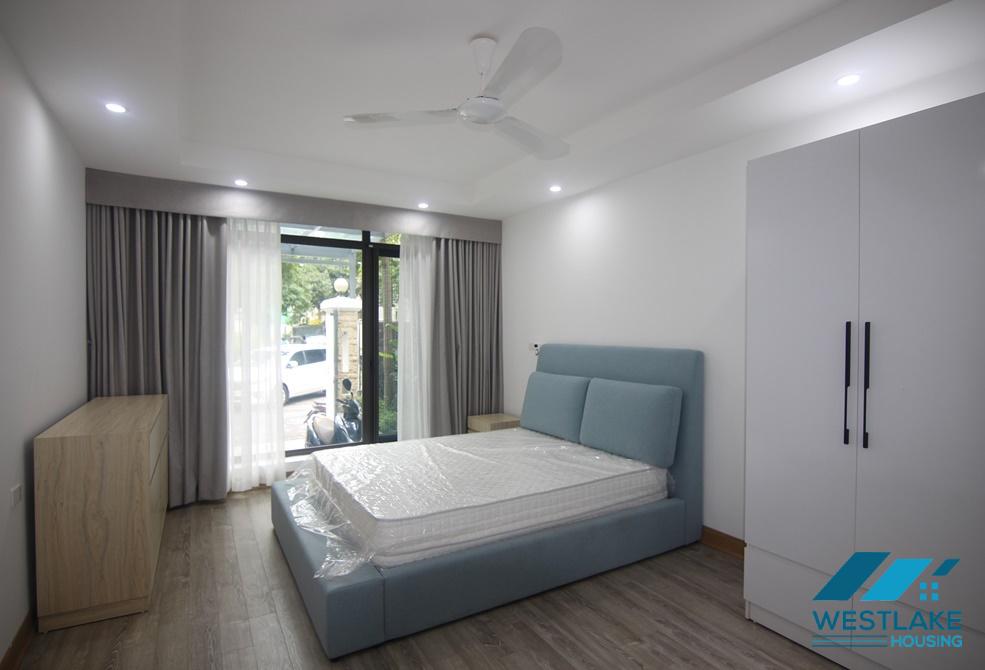 Nhà đầy đủ nội thất cho thuê tại khu đô thị Ciputra, Tây Hồ, Hà Nội
