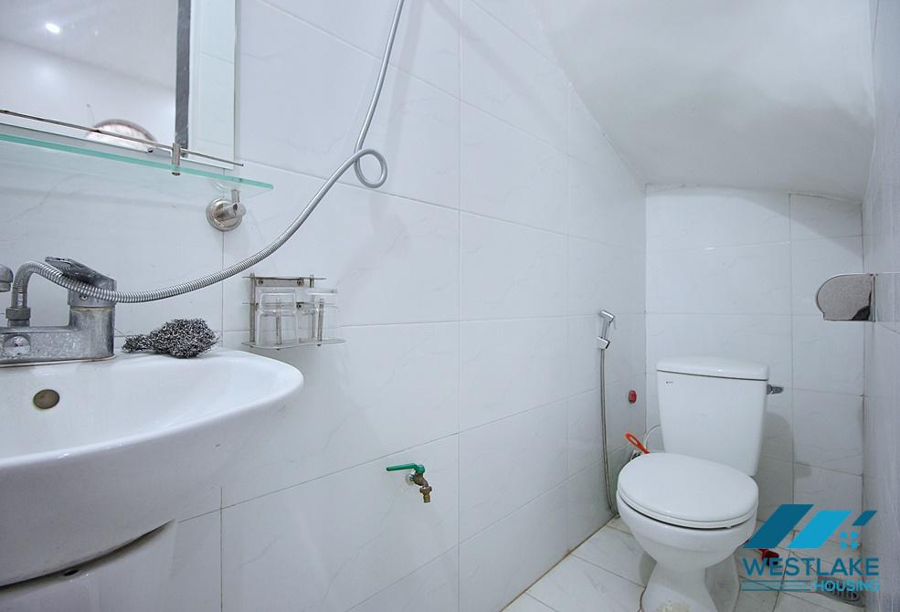 Một Ngôi Nhà 1 Phòng Ngủ Đẹp, Rông Thoáng Cho Thuê Tại Tây Hồ, Hà Nội