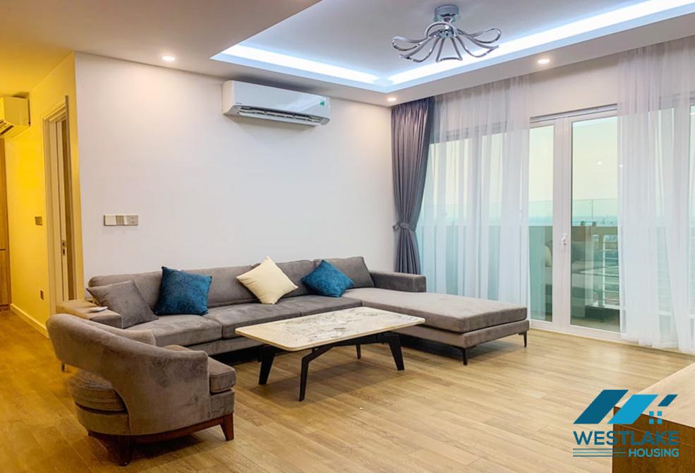 Căn hộ mới cải tạo với nội thất đẹp cho thuê tại khu đô thị E ciputra