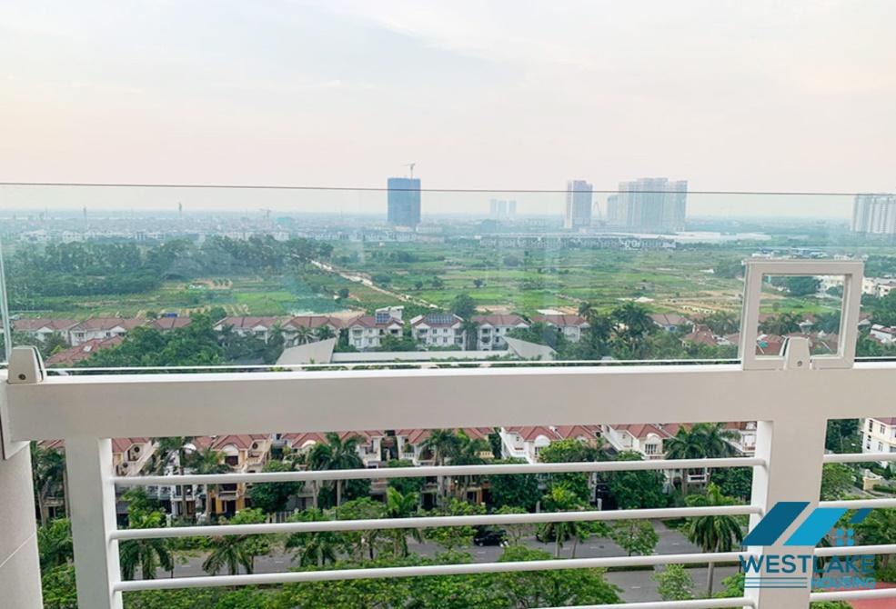 Căn hộ mới cải tạo với nội thất đẹp cho thuê tại khu đô thị E ciputra