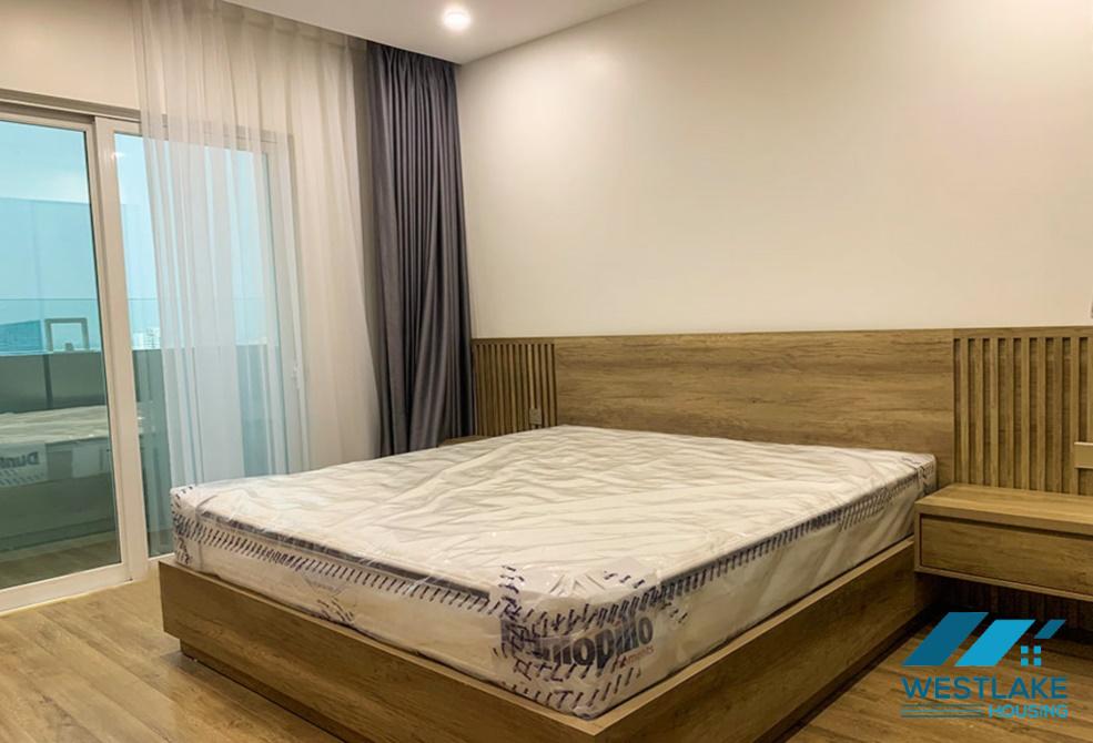 Căn hộ mới cải tạo với nội thất đẹp cho thuê tại khu đô thị E ciputra