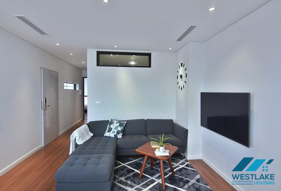 02-bedroom apartment on the top floor with breathtaking lake view on Tu Hoa street, Tay Ho, Ha Noi
