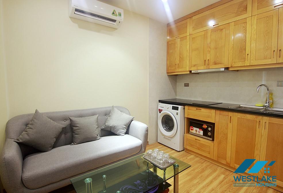 A cozy and good-priced apartment for rent on Dang Thai Mai street