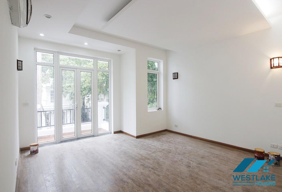 Cho thuê nhà bán khép kín 5 phòng ngủ tại Ciputra T Block