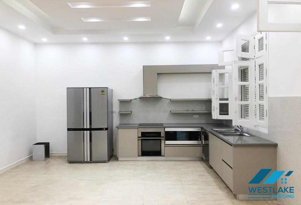 Cho thuê nhà bán khép kín 5 phòng ngủ tại Ciputra T Block