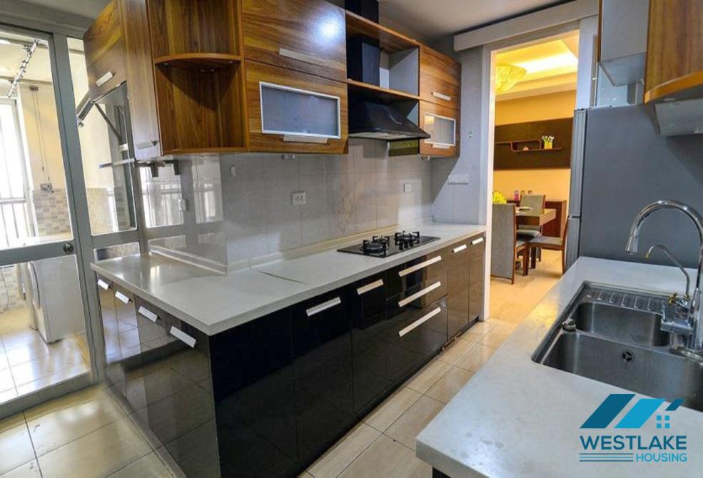 Cho thuê căn hộ 4 phòng ngủ rộng rãi và sang trọng tại tòa nhà Ciputra P