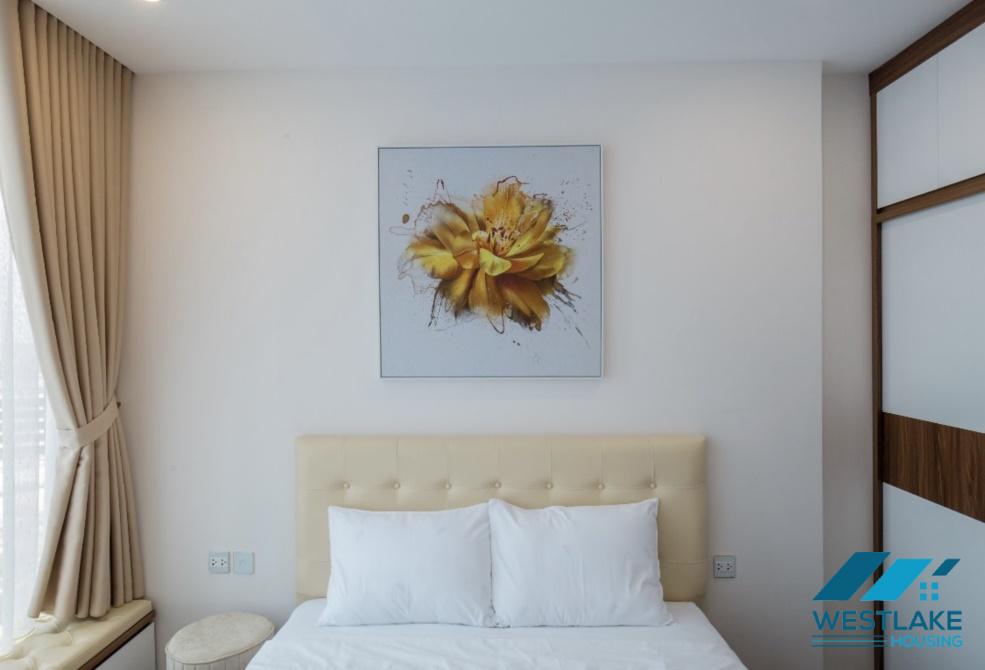 Căn hộ 3 phòng ngủ sang trọng cho thuê tại Sunshine City gần Ciputra
