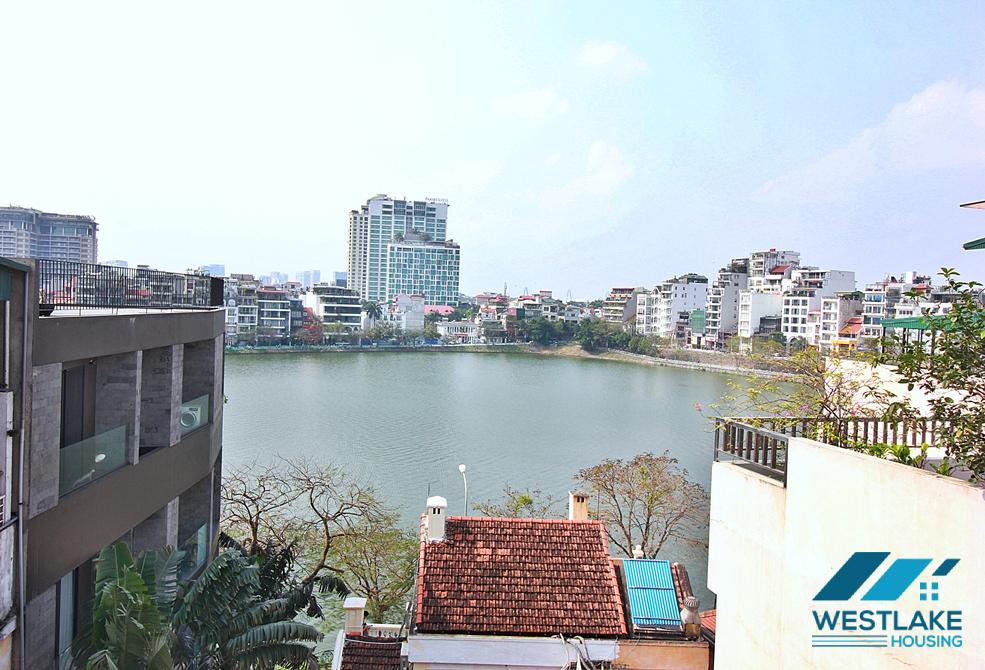 Lake view and high floor 1 bedroom apartment for rent in Tu Hoa st, Tay Ho