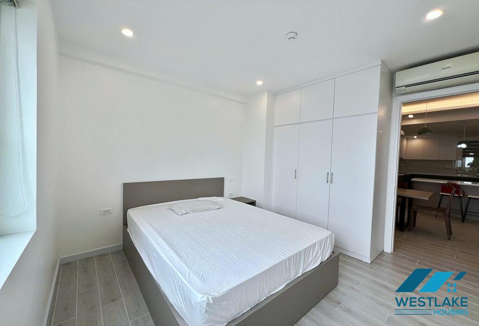 Căn hộ 04 phòng ngủ mới cải tạo và đầy đủ nội thất cho thuê tại Ciputra, Tây Hồ, Hà Nội
