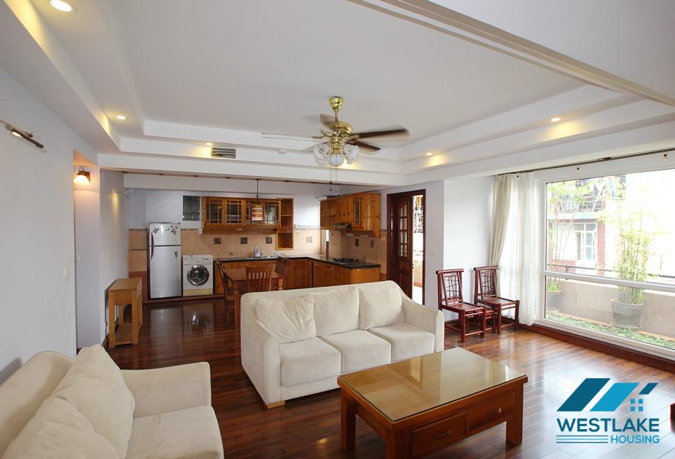 Beautiful 2 bedroom apartment in Yen phu for rent