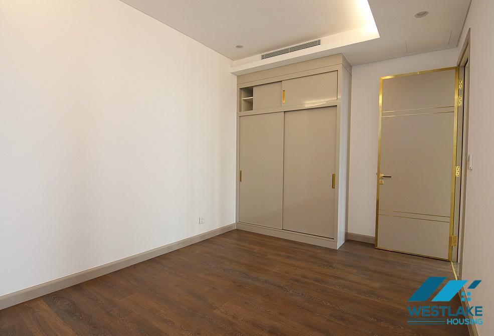 Căn hộ nội thát cơ bản cho thuê tại Sun Grand City Thụy Khuê.