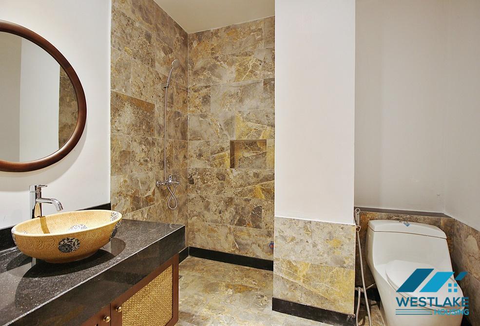 Cho Thuê Căn Hộ 3 Phòng Ngủ Rộng Thoáng Tại Phố Từ Hoa, Tây Hồ