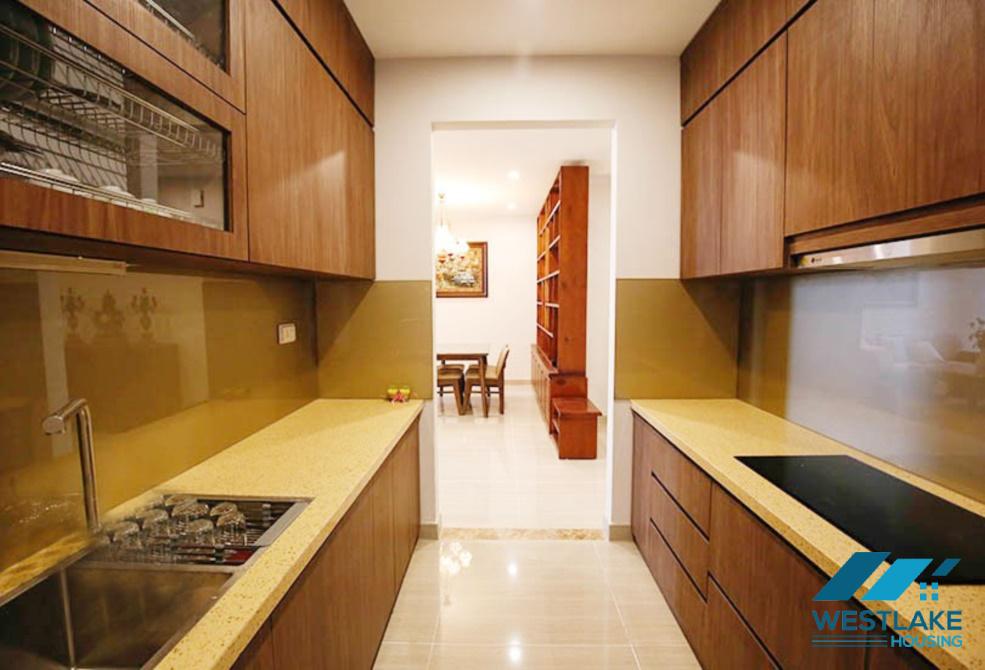  Căn hộ 3 phòng ngủ view thiên nhiên rộng cho thuê tại Ciputra, Tây Hồ, Hà Nội