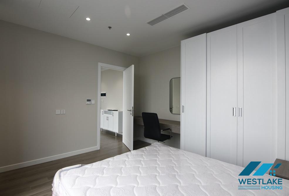 A high quality 1 bedrooms apartment for rent on Thuy Khue