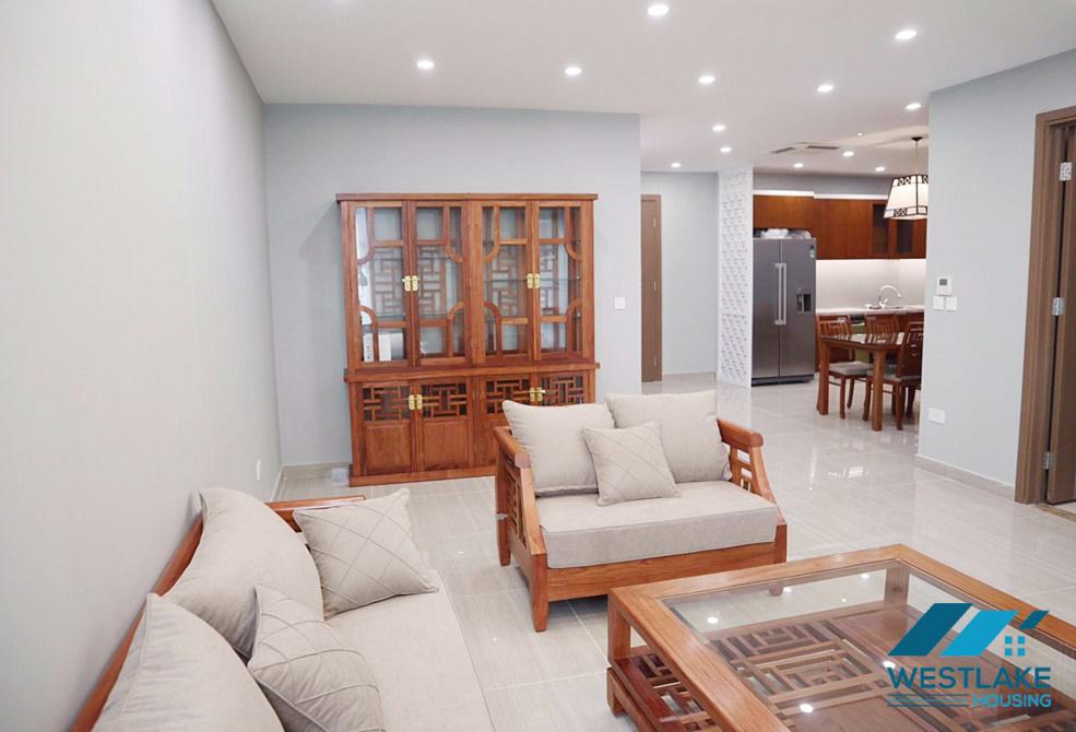 Căn hộ 2 phòng ngủ hoàn toàn mới cho thuê tại Ciputra, Tây Hồ, Hà Nội