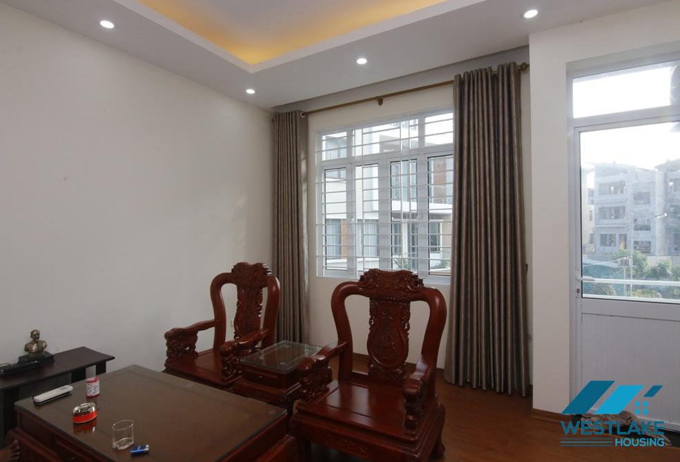A nice and afforable house for rent in Long Bien
