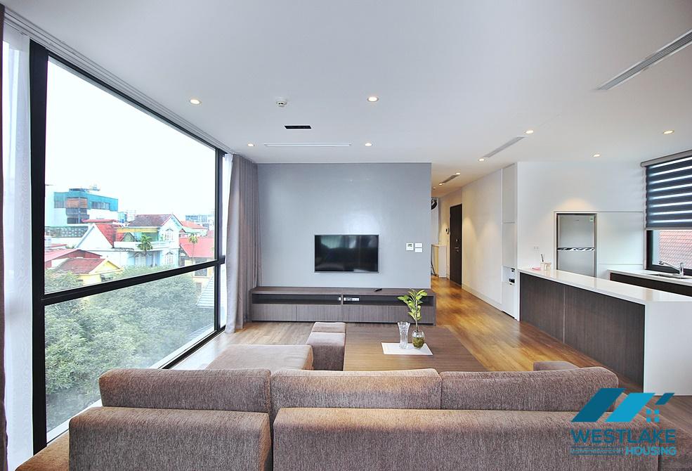 Cho Thuê Căn Hộ 2 Phòng Ngủ Đẹp, Hiện Đại Tại Phố Tô Ngọc Vân Tây Hồ, Hà Nội