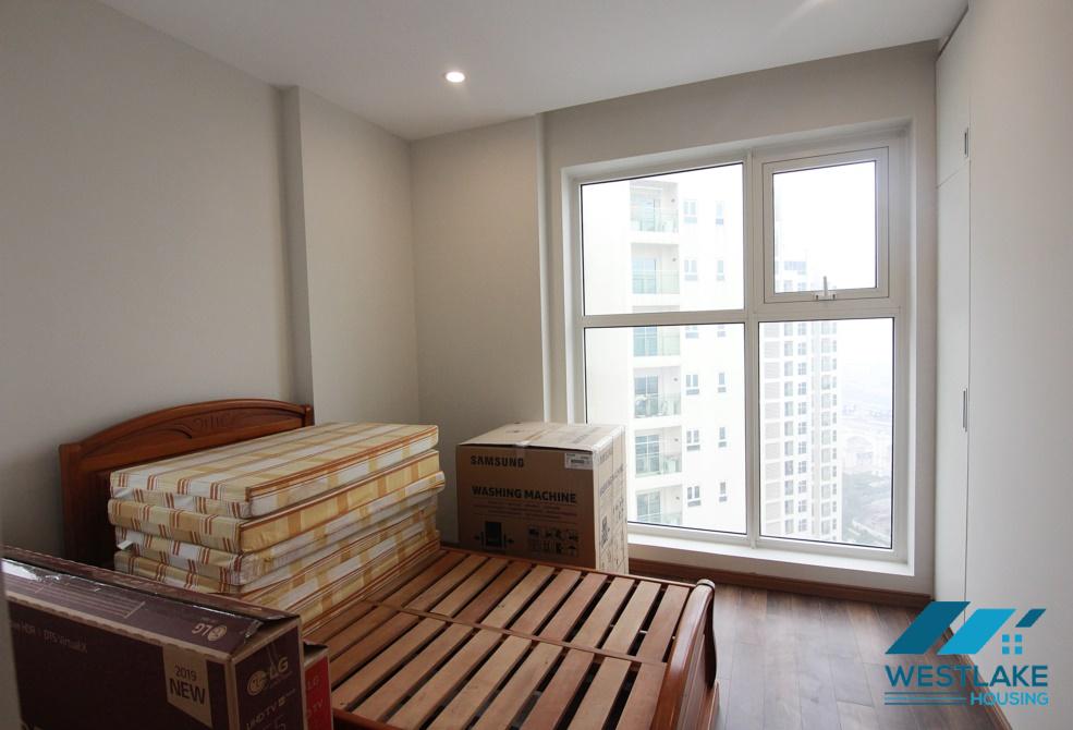 A lovely 2 bedroom apartment for rent in Ciputra area