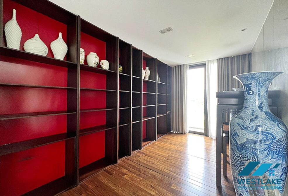 Cho thuê nhà đẹp và chất lượng tại khu Q, Ciputra, Hà Nội