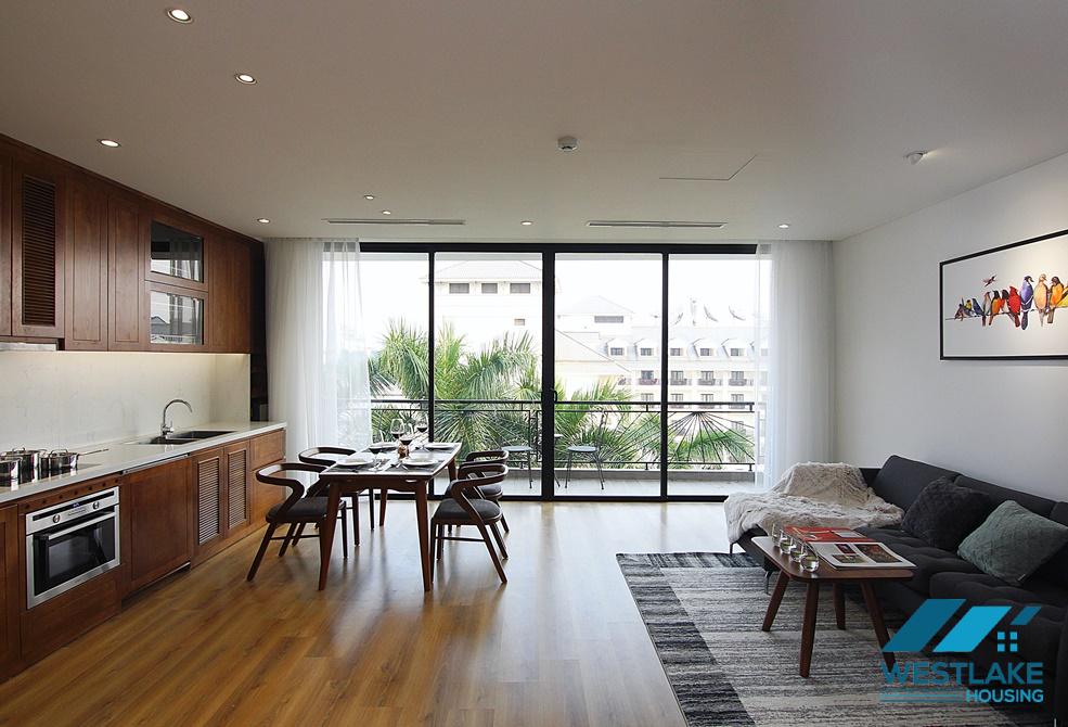 A stylish 02 bedroom apartment for rent on Tu Hoa Street, Tay Ho, Ha Noi