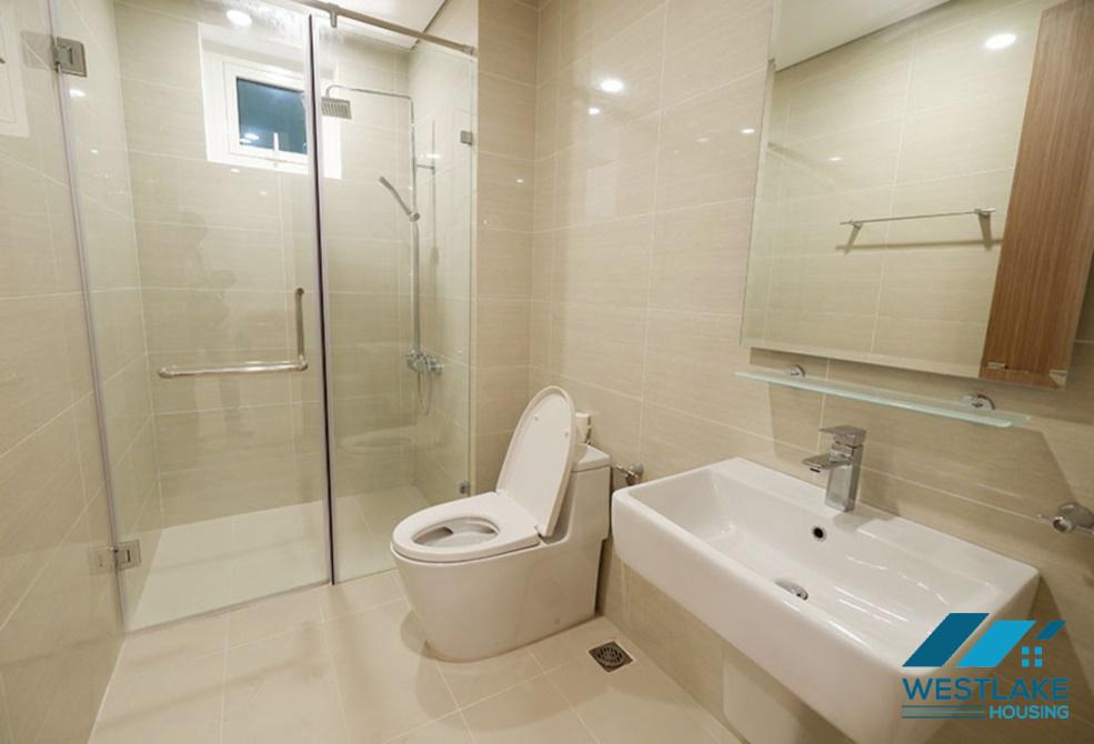 Căn hộ đầy đủ nội thất với 3 phòng ngủ tại Ciputra, Tây Hồ
