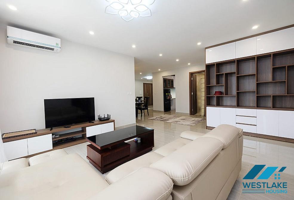 A beautiful 03 bedrooms apartment for rent in Ciputra, Ha Noi