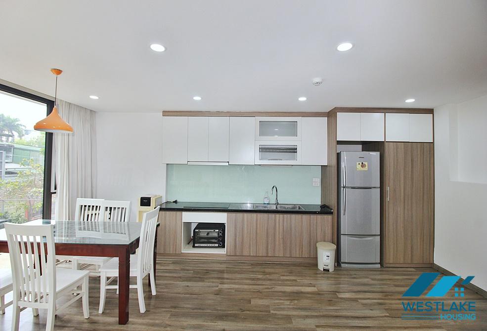 Nice 02-bedrooms apartment for rent in Tay Ho, Ha Noi